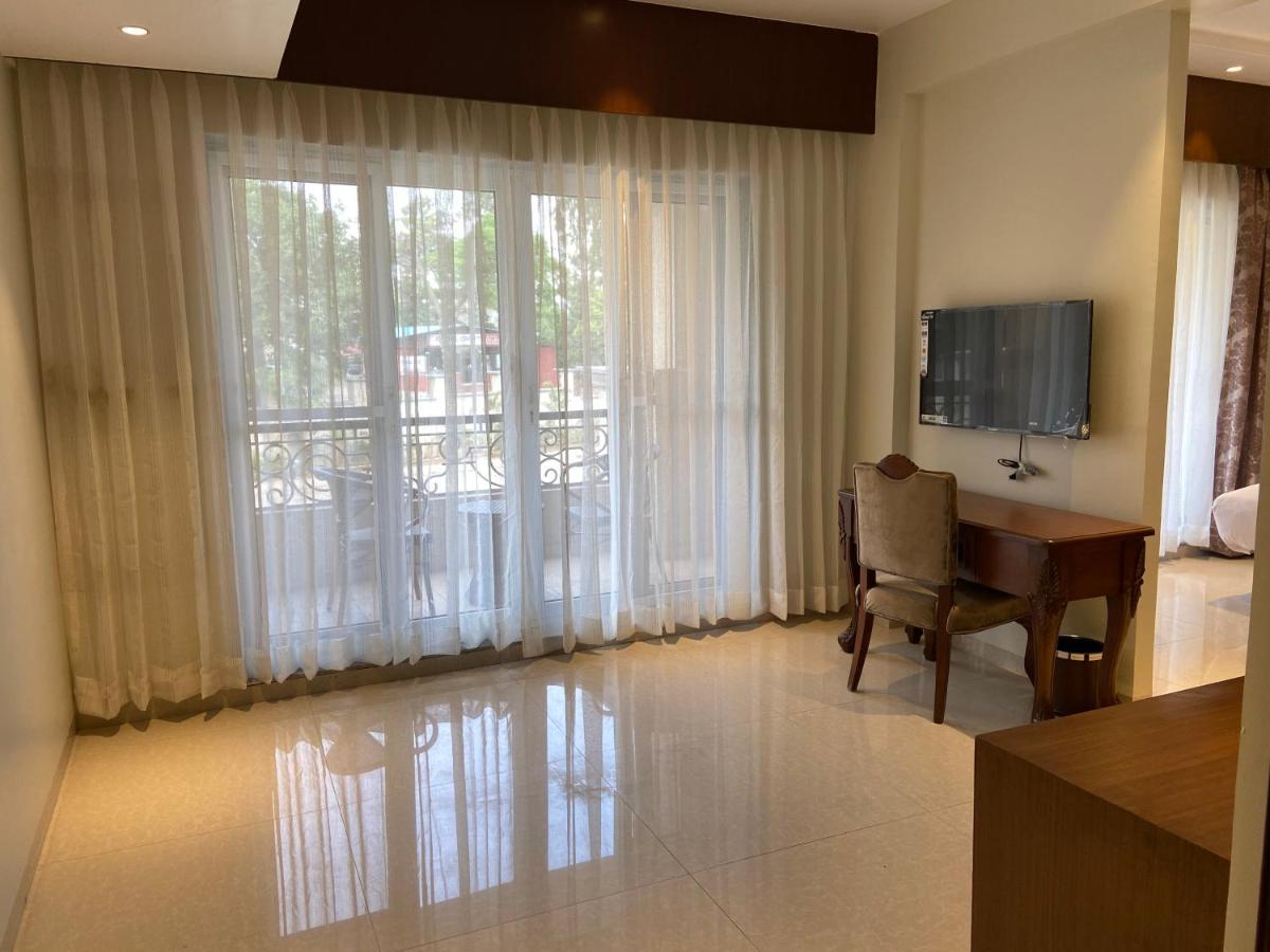 Grand Victoria The Fern Resort & Spa, Panchgani - Mahabaleshwar מראה חיצוני תמונה